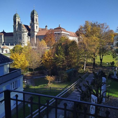 Apartment Meinradsberg Mit Balkon Einsiedeln Exteriör bild